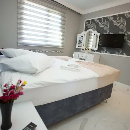 Otel Little Palace Blue