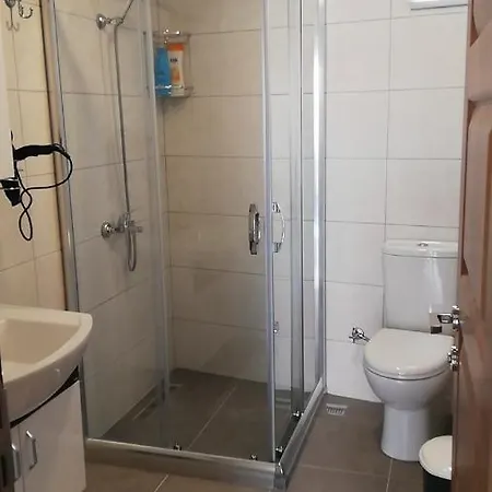 Little Palace Blue Hotel