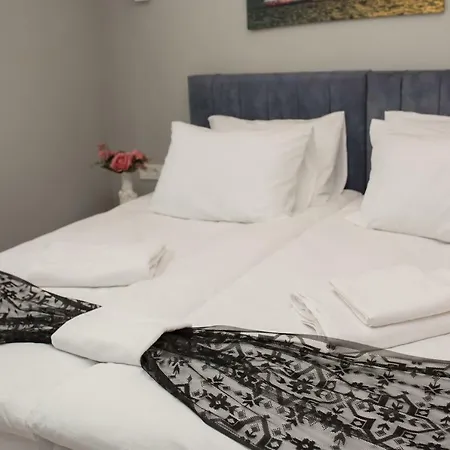 Hotel Little Palace Blue 2*