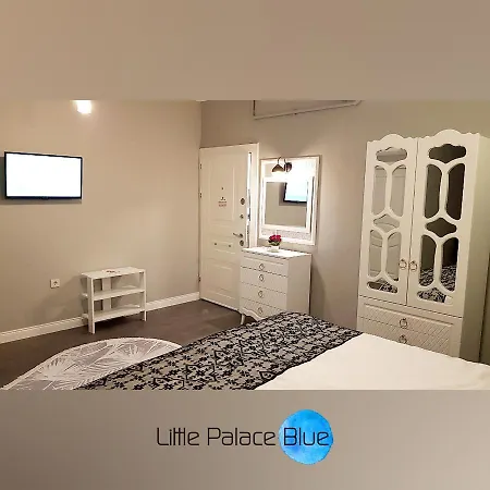Little Palace Blue 2*