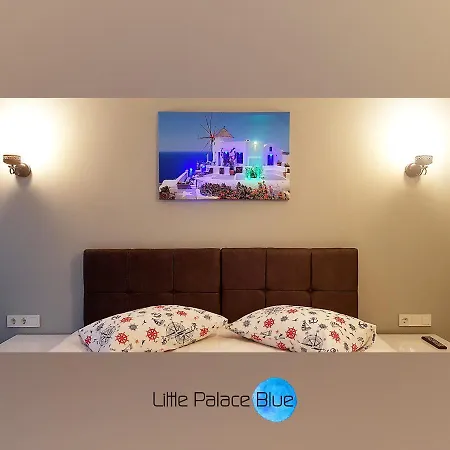 Little Palace Blue 2*