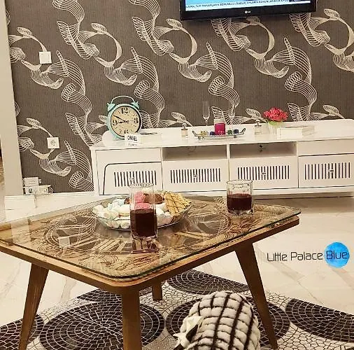 Little Palace Blue 2*