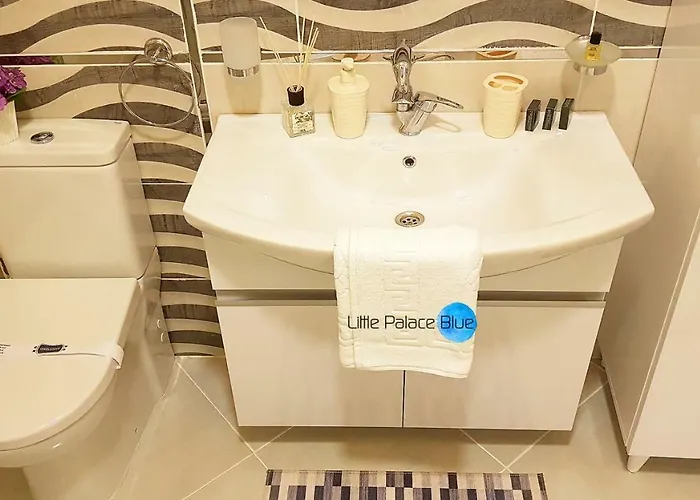 Ξενοδοχείο Little Palace Blue