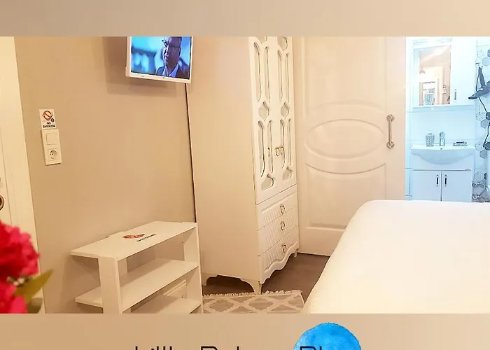 Ξενοδοχείο Little Palace Blue 2*